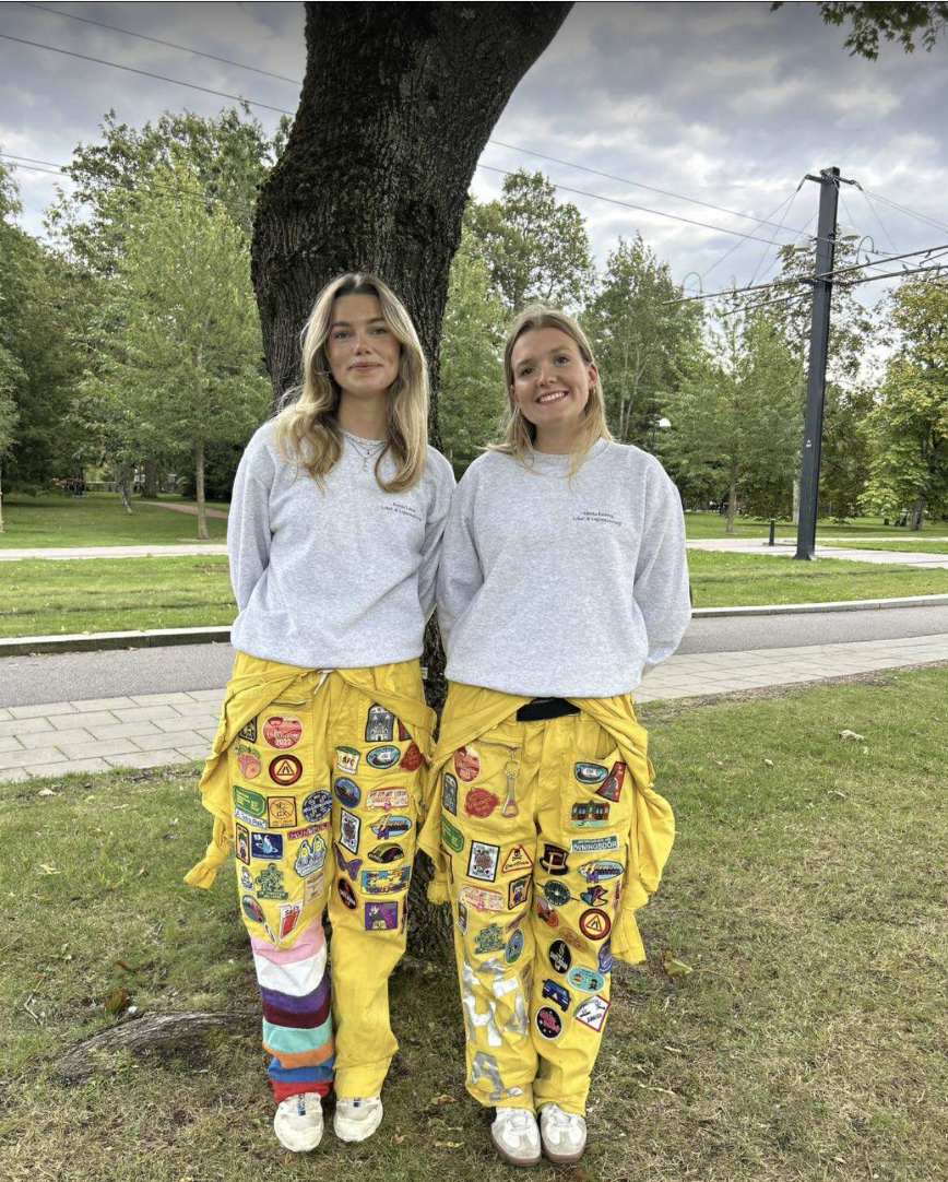 Bild på Emelie och Märtha